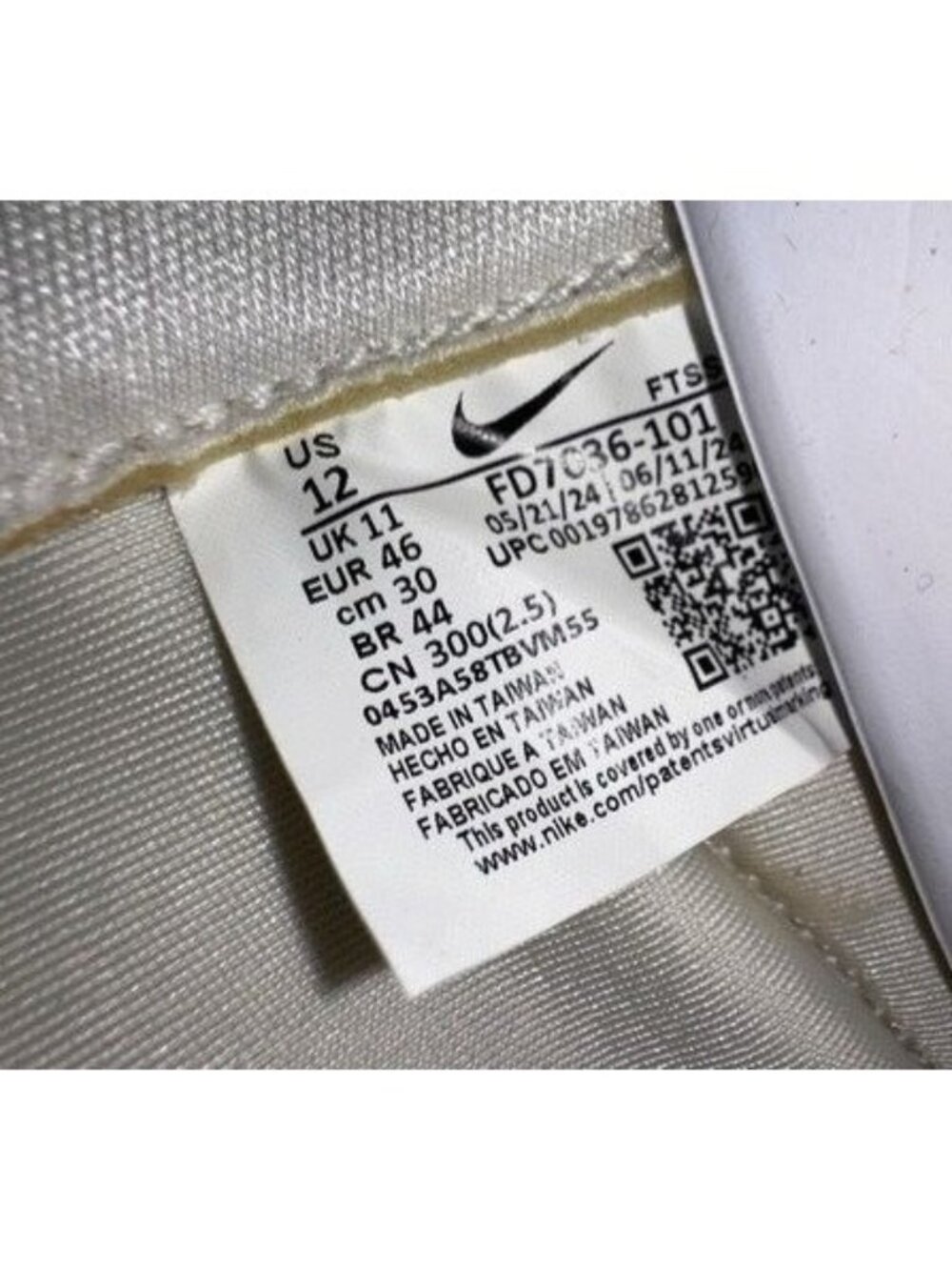 Nike Alpha Menace 4 Elite Football Cleats White / Silver FD7036-101 Men's 12 New - Picture 3 of 13